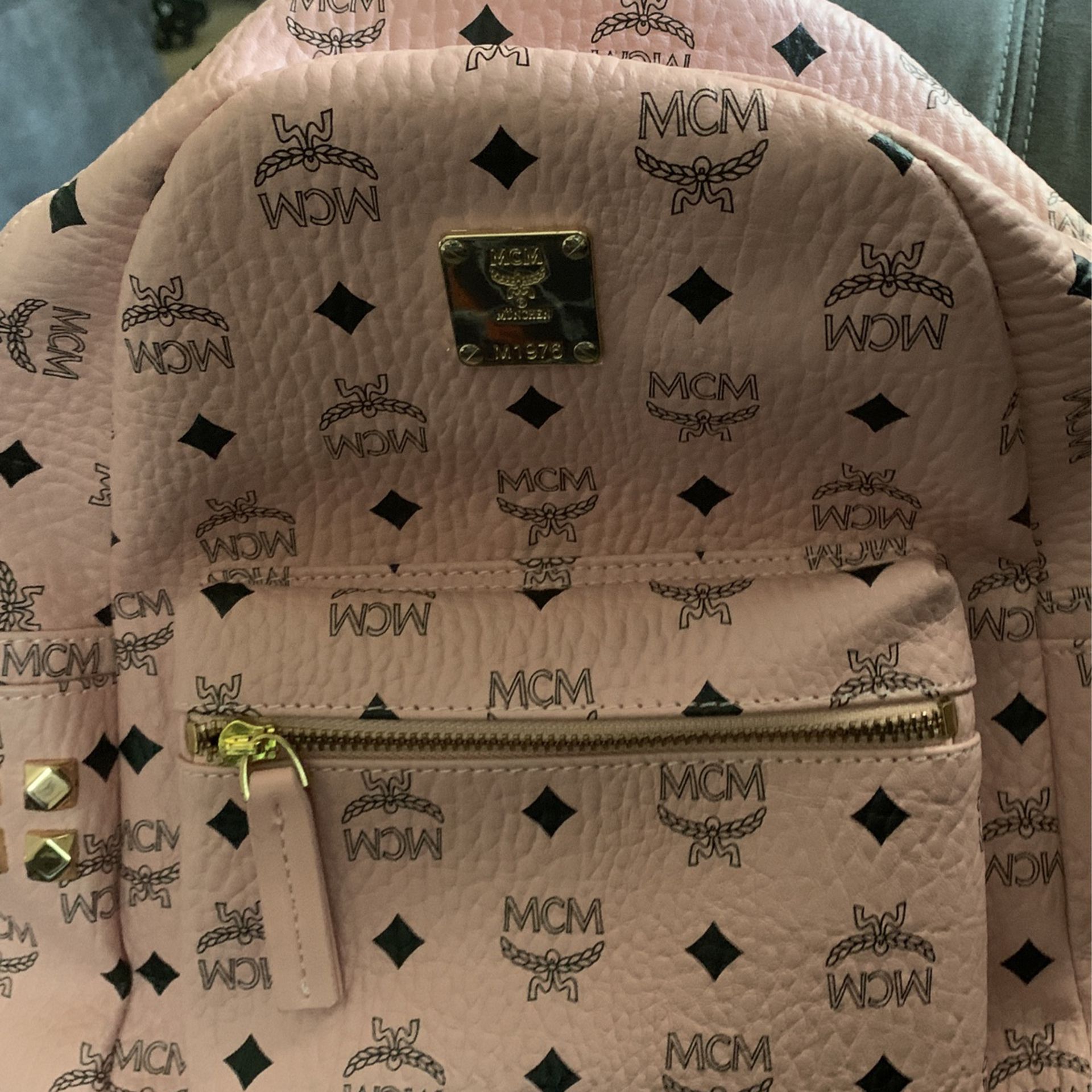 Mcm backpack for Sale in Chicago, IL - OfferUp