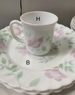 This post is for (H) Four Coffee Cups. Arcopal France Rose Floralies Vintage Dinnerware Set pieces. Have the rest in other posts here. (FOUR COFFEE CU