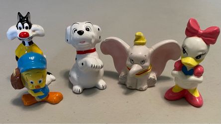 VINTAGE DISNEY FIGURINES