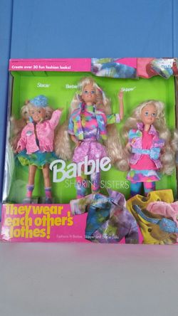 Barbie sharin' sisters