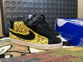 Nike SN Blazer Kiss 10.5 w/ Box