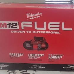 Milwaukee Fuel M12 Compact Band Saw 