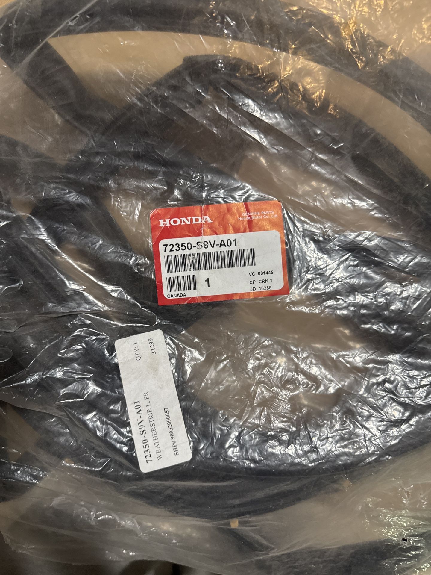 2003–2008 Honda Pilot Front Driver Door Weather Seal