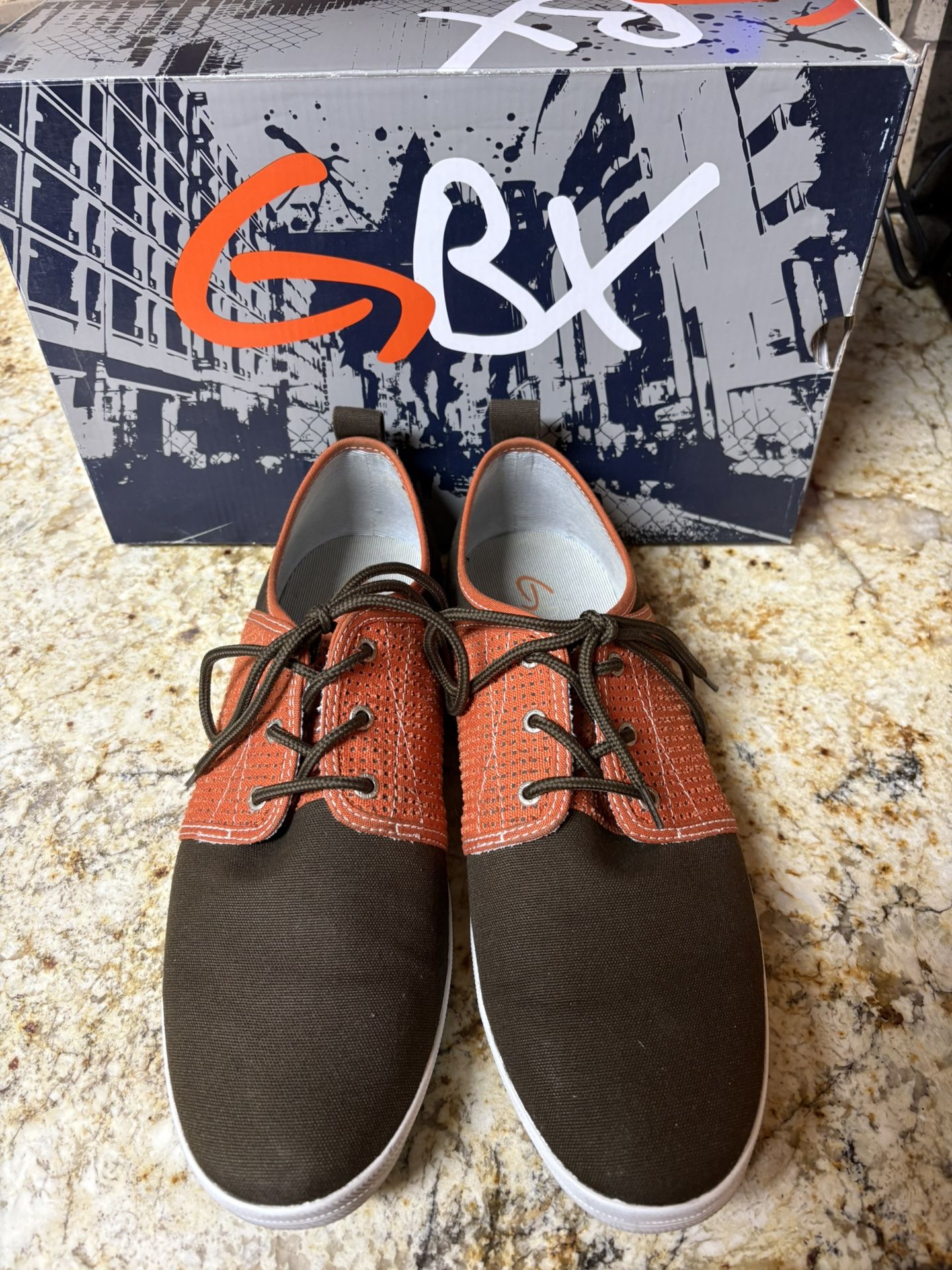 Men’s Chocolate Brown & Orange Sneakers Size 10.5