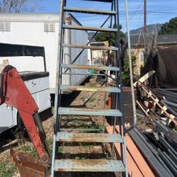 Warehouse Step Ladder