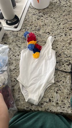 Girls swimsuit