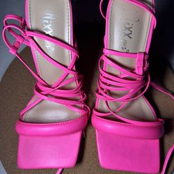Mixx Shuz Pink Gladiator 4 Inch Heels Size 7 Strappy Lace Up Square Toe