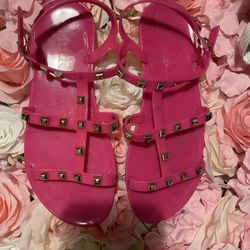 Sandals .Pink Size 4  