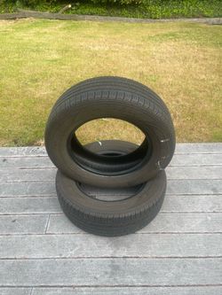 2 used 225/65R17 good year tires