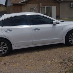 nissan altima 2014