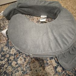My Breastfriend Nursing Pillow