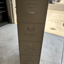 File cabinet 