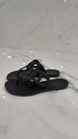 Hermes flip flops