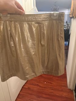 Gold skirt