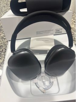 AirPod max (Generation one)