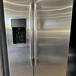 GE Stainless Side By Side Fridge 
