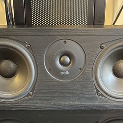 Polk Audio Center Speaker / Black. Excellent Condition .