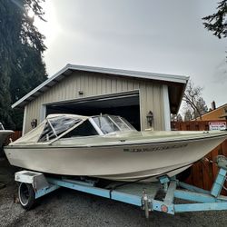 1972 Fiberform Voyager 
