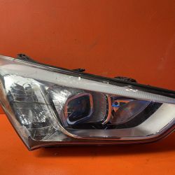 2013 - 2016 HYUNDAI SANTA FE Sport Right Passenger Side Halogen Headlight OEM