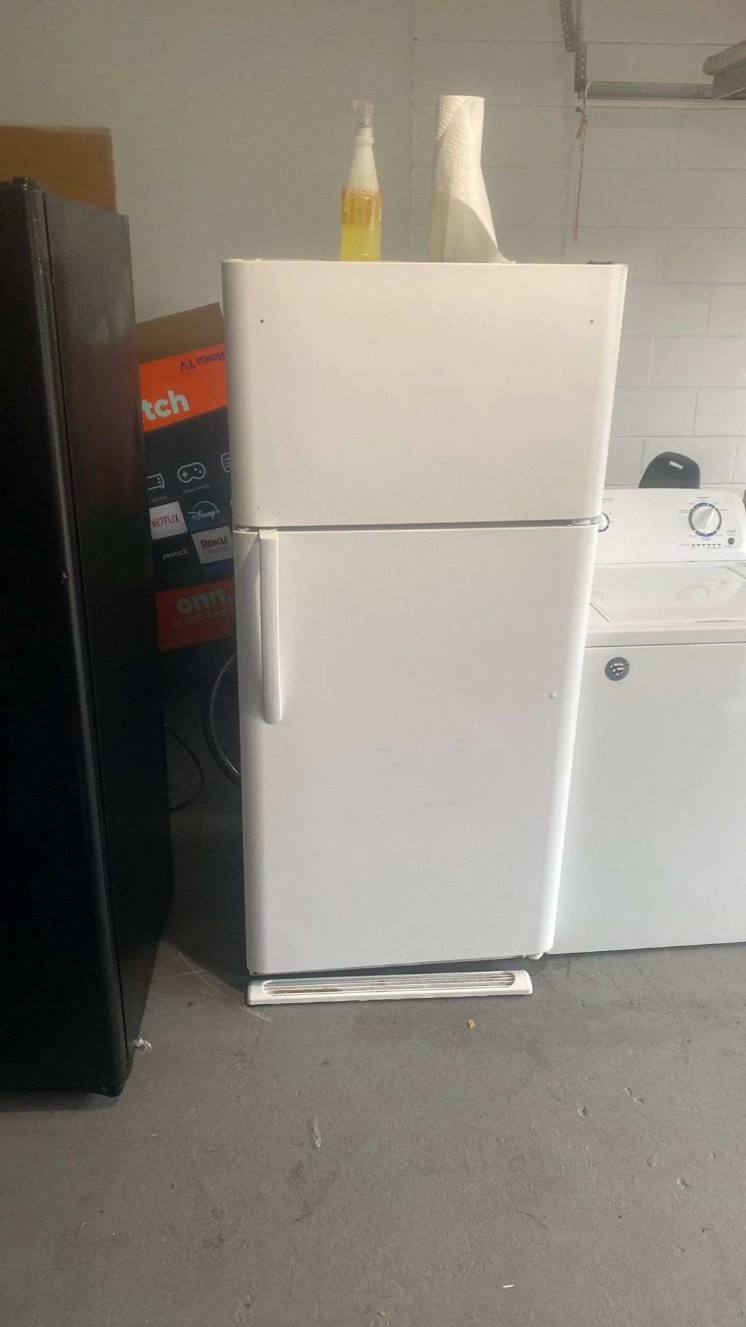 Refrigerator