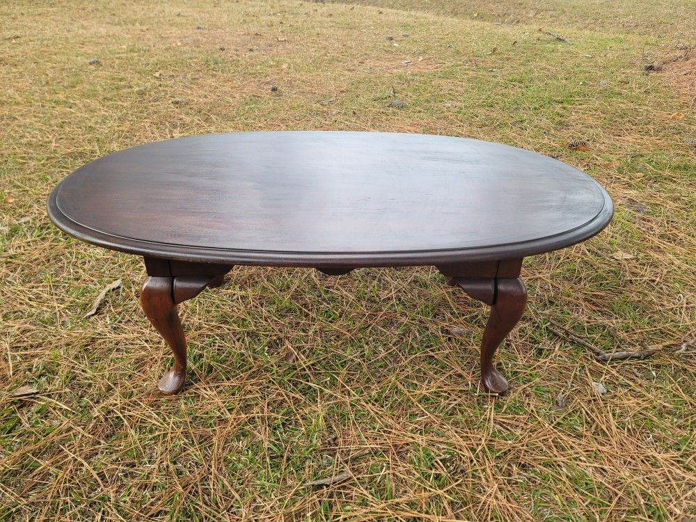 Coffee Table Real Wood Beautiful Measures Approximately 45.5"L x 28"W x 16 3/4"H 