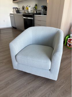 SWIVEL LOVESEAT CHAIR