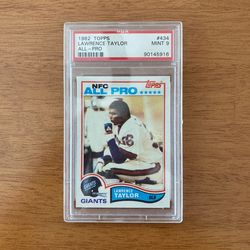1982 Topps Lawrence Taylor Rookie Card