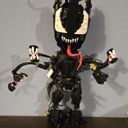 Legos venomized groot  (76249)