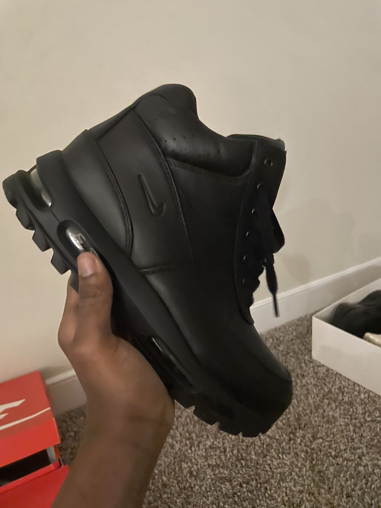 nike boots