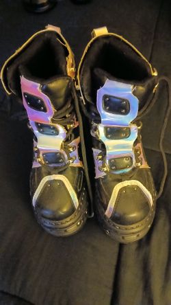 Anthony Wang Mangosteen-05 Cyber Space platform sneakers in black and holographic
