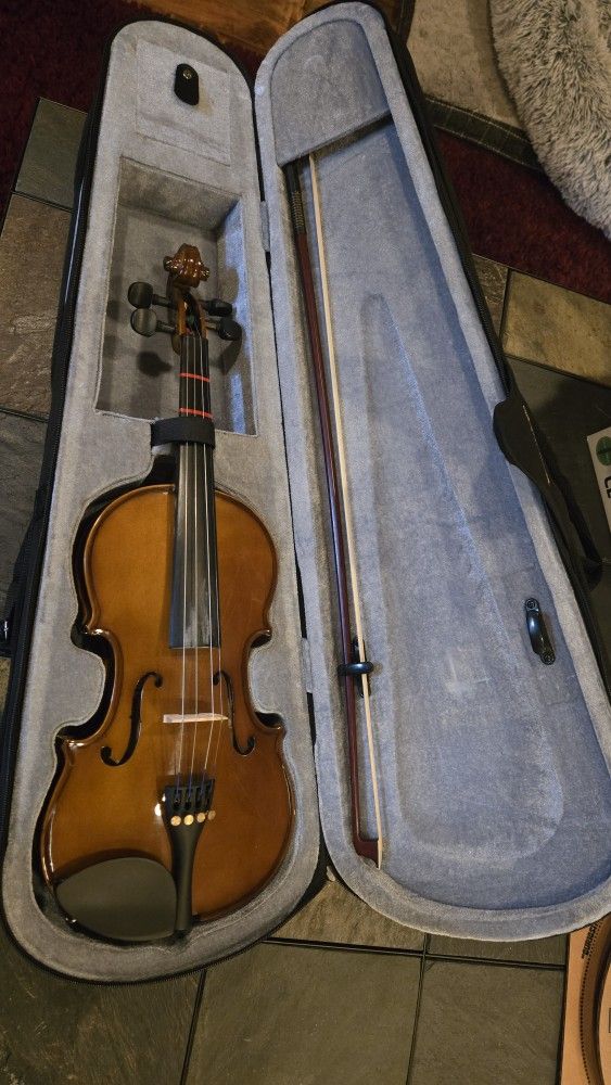 Cremona Violin Size 3/4