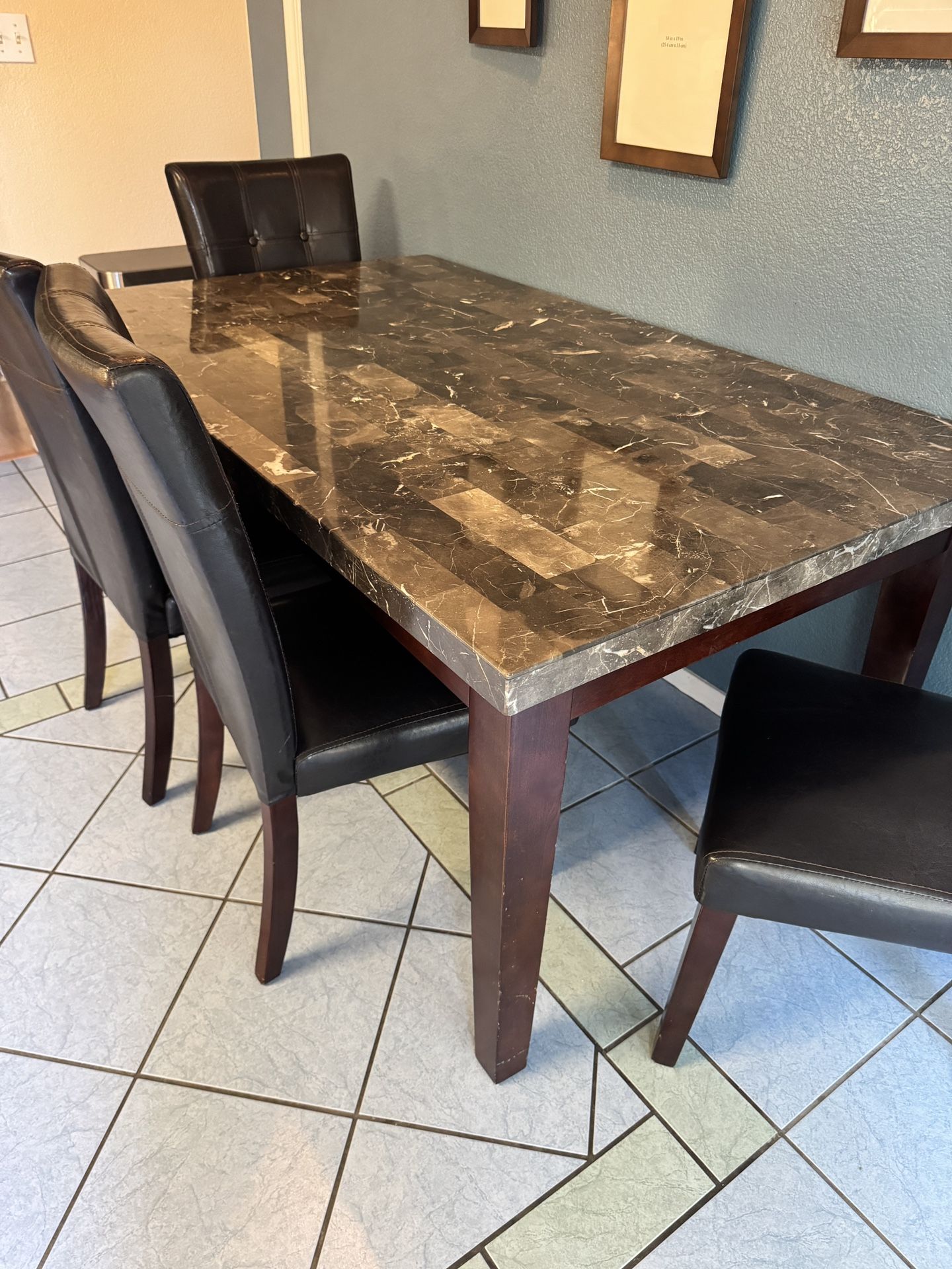 Marble/Granite Top Table With 4 Chairs