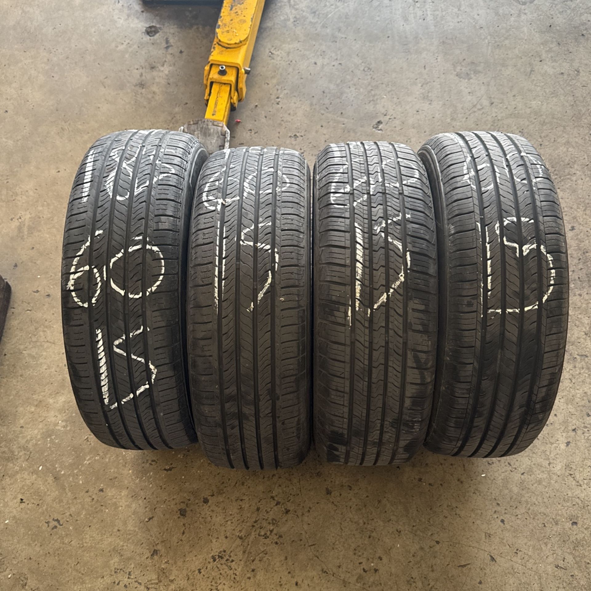Used Tires 🛞