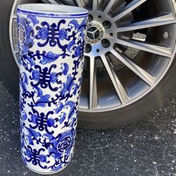 18” Tall Pretty Asian Chinese Chinoiserie Porcelain Or Glazed Ceramic Blue & White Umbrella Or Cane Stand. Or Fabulous  Floor Or Hall Table Vase.  