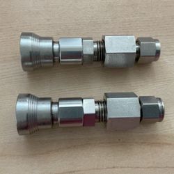 2 NEW SWAGELOK QUICK CONNECT STEM AND BODY ASSEMBLIES 