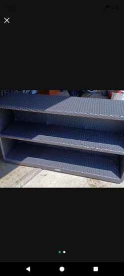 Indoor/Outdoor Wicker Shelf Great Condition Comes With Waterproof Cover!