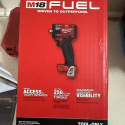 Milwaaukee M18 - 3/8 Compact Impact & Battery