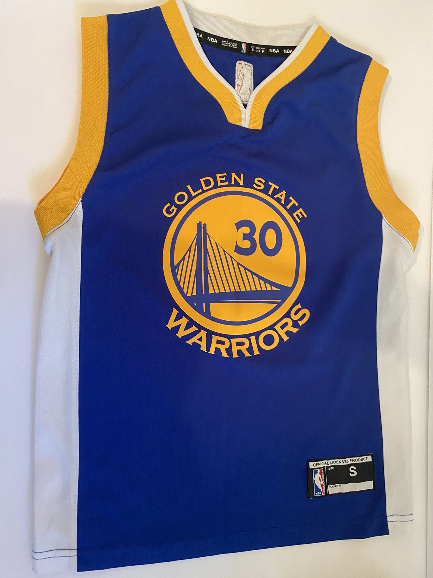 Throw back Steph Curry Jersey for Sale in San Francisco, CA - OfferUp