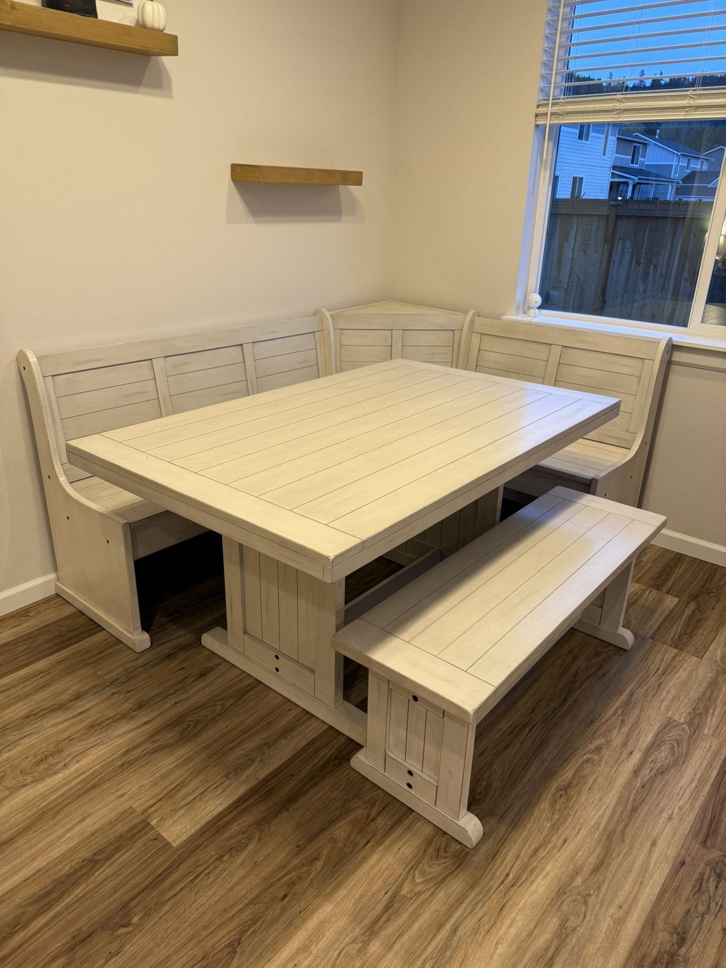 4 Piece Breakfast Nook Dining Set