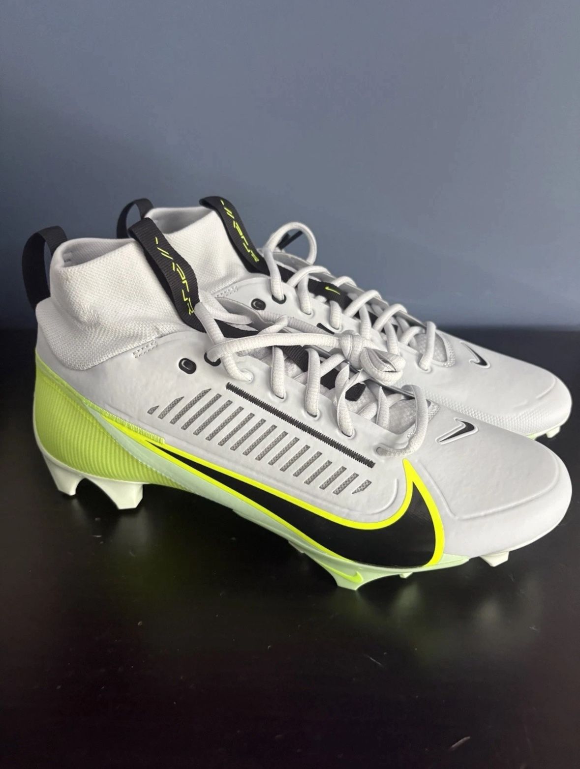 Nike Mens Sz 11 Vapor Edge Pro 360 2 Cleats Pure Platinum Green DA5456-004 New