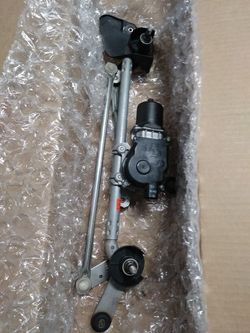 Nissan Maxima OEM Wiper Transmission / Part # 28800-4RA4D for years 2016-2017