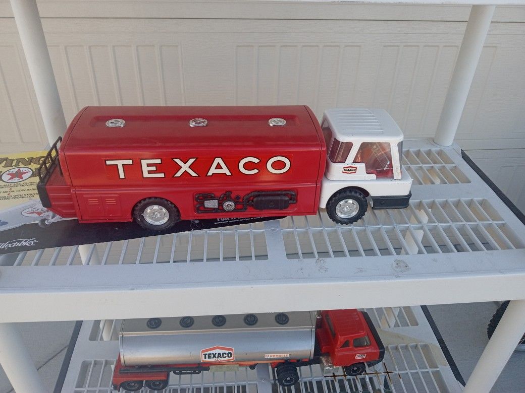 1960s Texaco Gas Truck