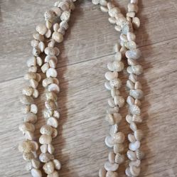 Vintage 20" Beaded Shell Necklace Tropical Native Tribal Ocean Beach Seashell  
