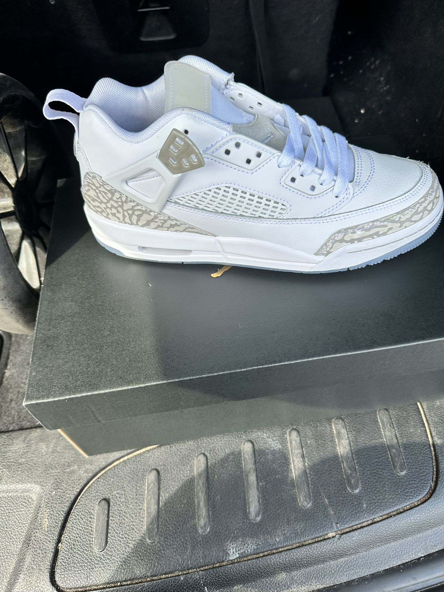 JORDAN SPIZIKE LOW (GS)
