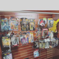 WWE AEW Marvel Legends Pokemon Dragon Ball Figures