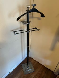 Gentleman's Vtg.Sturdy 57" Wardrobe Valet Butler Suit Stand