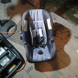 Baby Trend Infant Car seat 