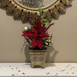 Christmas Vase Flower Arrangement 
