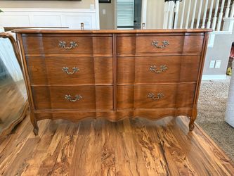 Gorgeous french provincial dresser with mirror