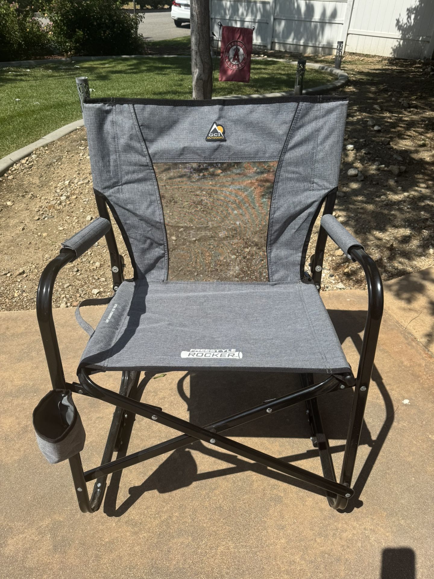 GCI OUTDOOR Freestyle Rocker Outdoor Rocking Chair with Beverage Holder
